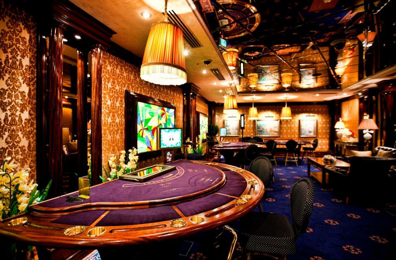 Multi Grand Pharaon Hotel Ptghni エクステリア 写真
