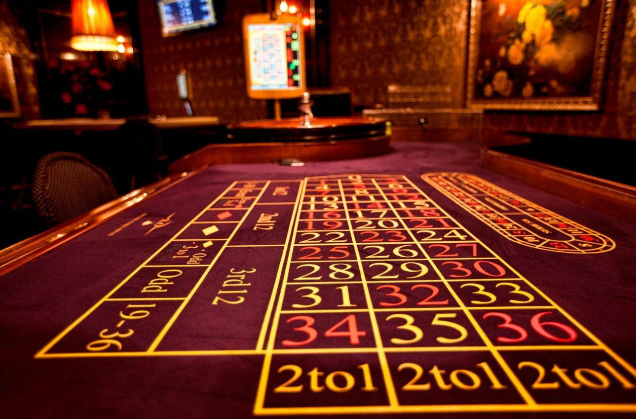 Multi Grand Pharaon Hotel Ptghni エクステリア 写真