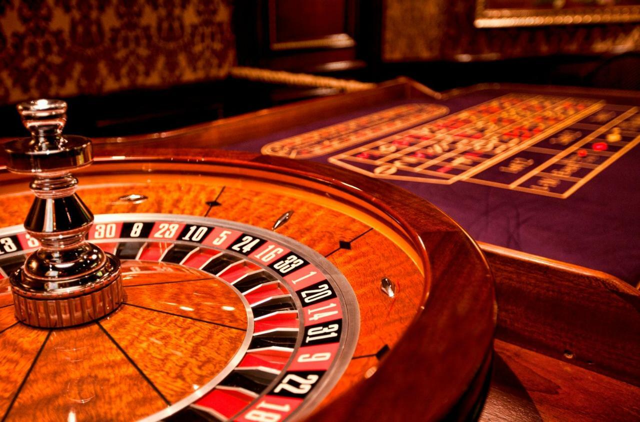 Multi Grand Pharaon Hotel Ptghni エクステリア 写真