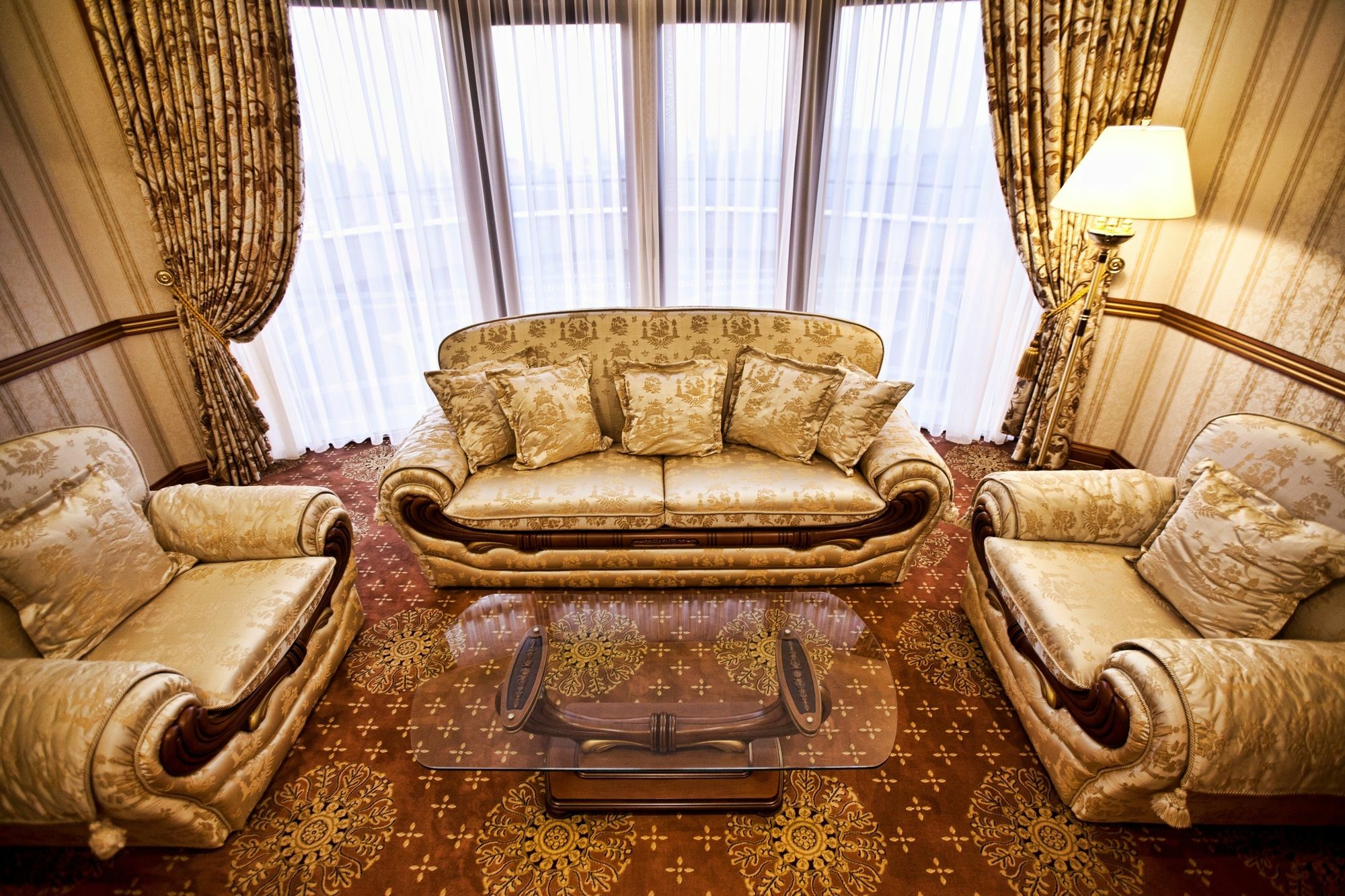 Multi Grand Pharaon Hotel Ptghni エクステリア 写真