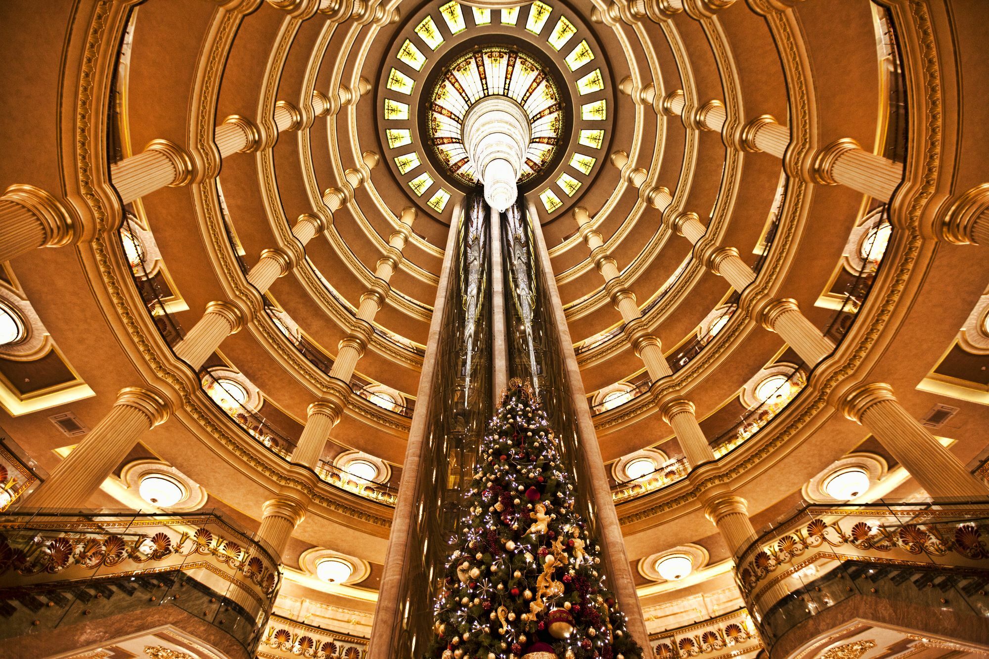 Multi Grand Pharaon Hotel Ptghni エクステリア 写真